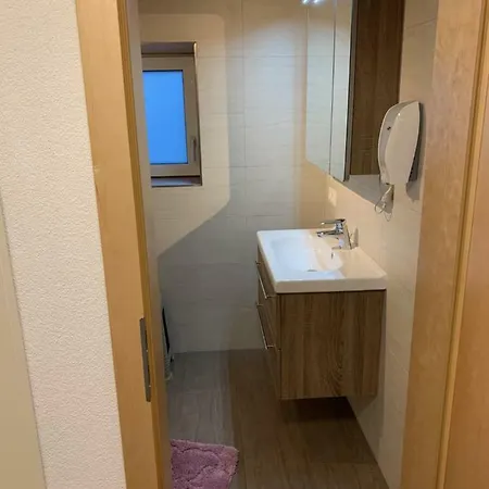 Ferienwohnung Mauracher Kirer Haus Fuegen Exterior photo