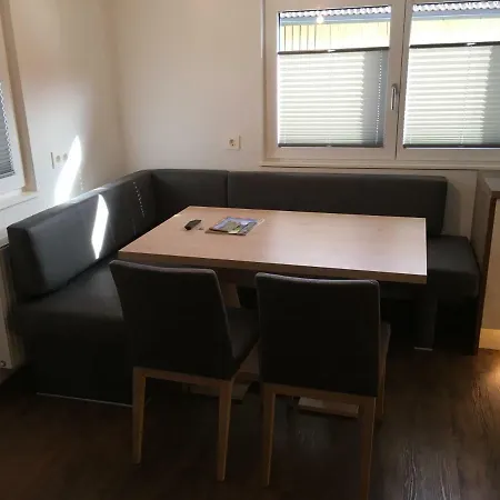 Ferienwohnung Mauracher Kirer Haus Fuegen Exterior photo